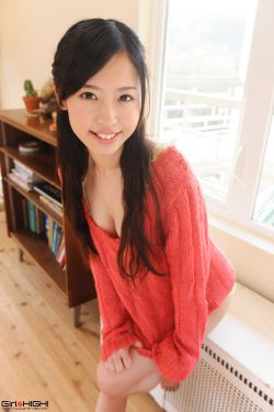 美谷朱里